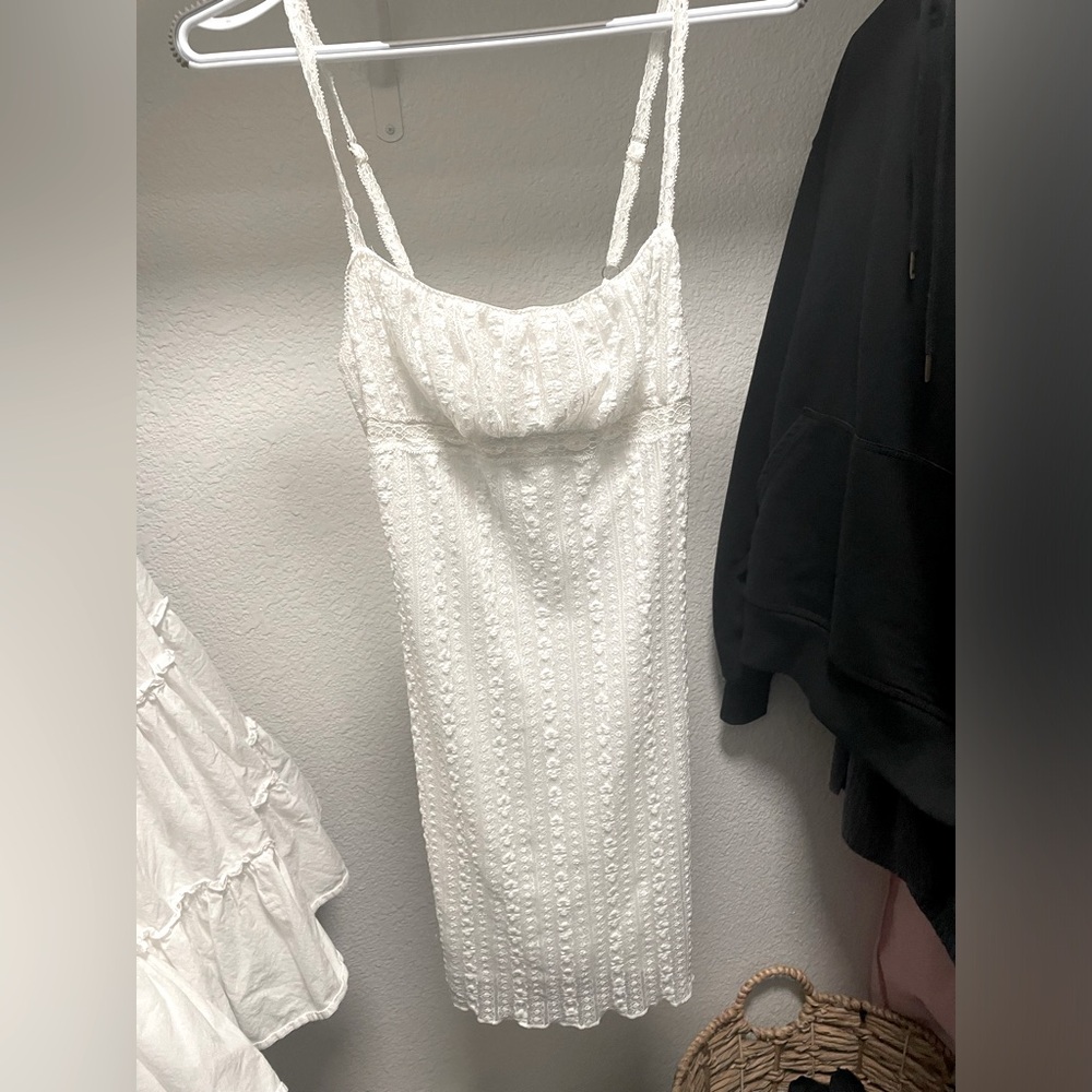 🌊👙☀️🕶️ NWT - Pacsun Lace Detailing mini Dress | Size small
